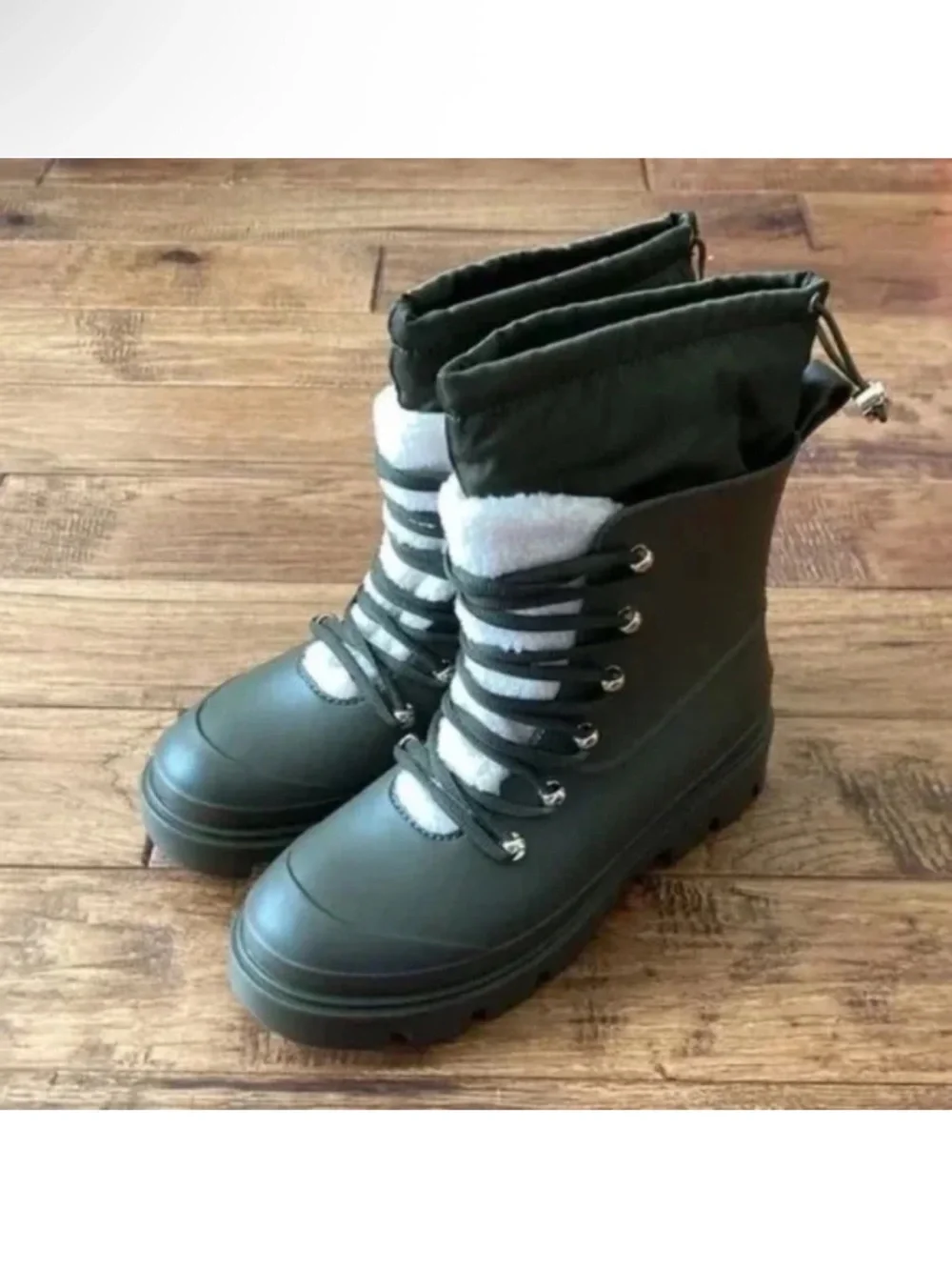 Marc Fisher Freely Lace-Up Lug Sole Boots Dark Green Size 8 NEW in Box NIB